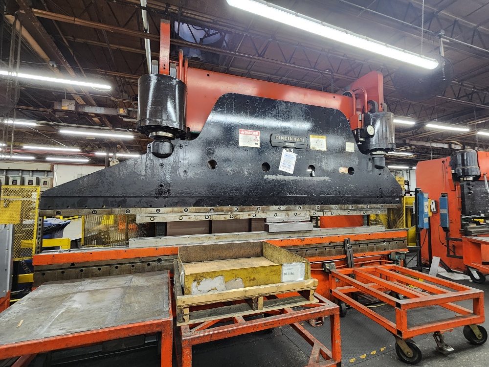 400 Ton X 16' Cincinnati  Model 400H  Hydraulic Press Brake